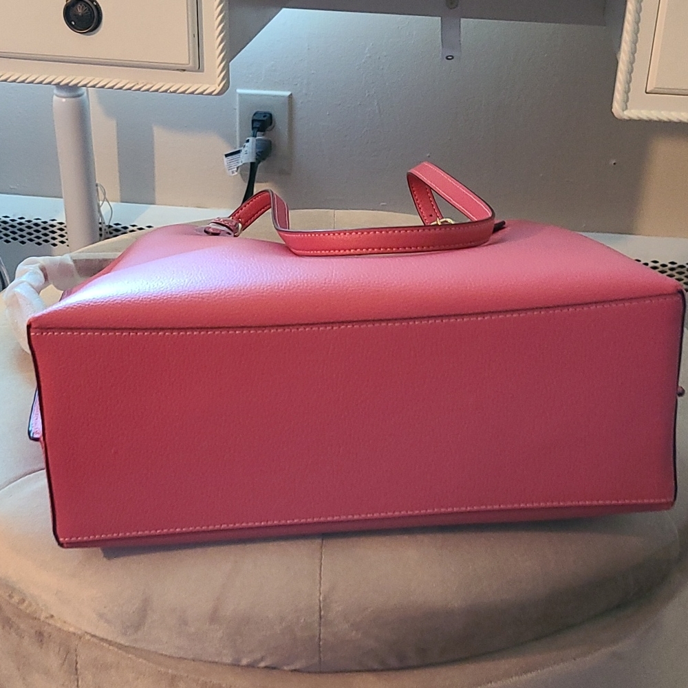 Coach tote - Picture 6 of 8